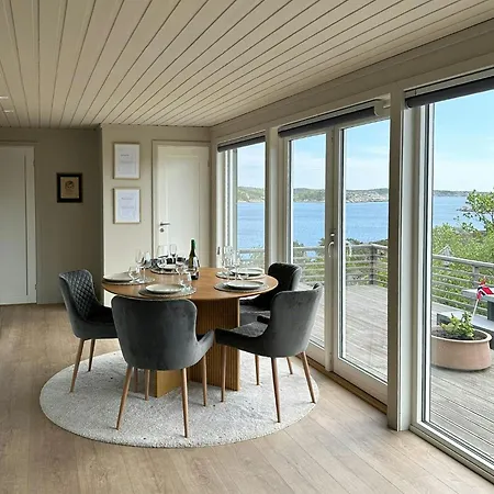 Feriehus With Views And A Large Terrace In
