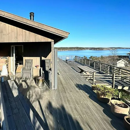 With Views And A Large Terrace In Feriehus